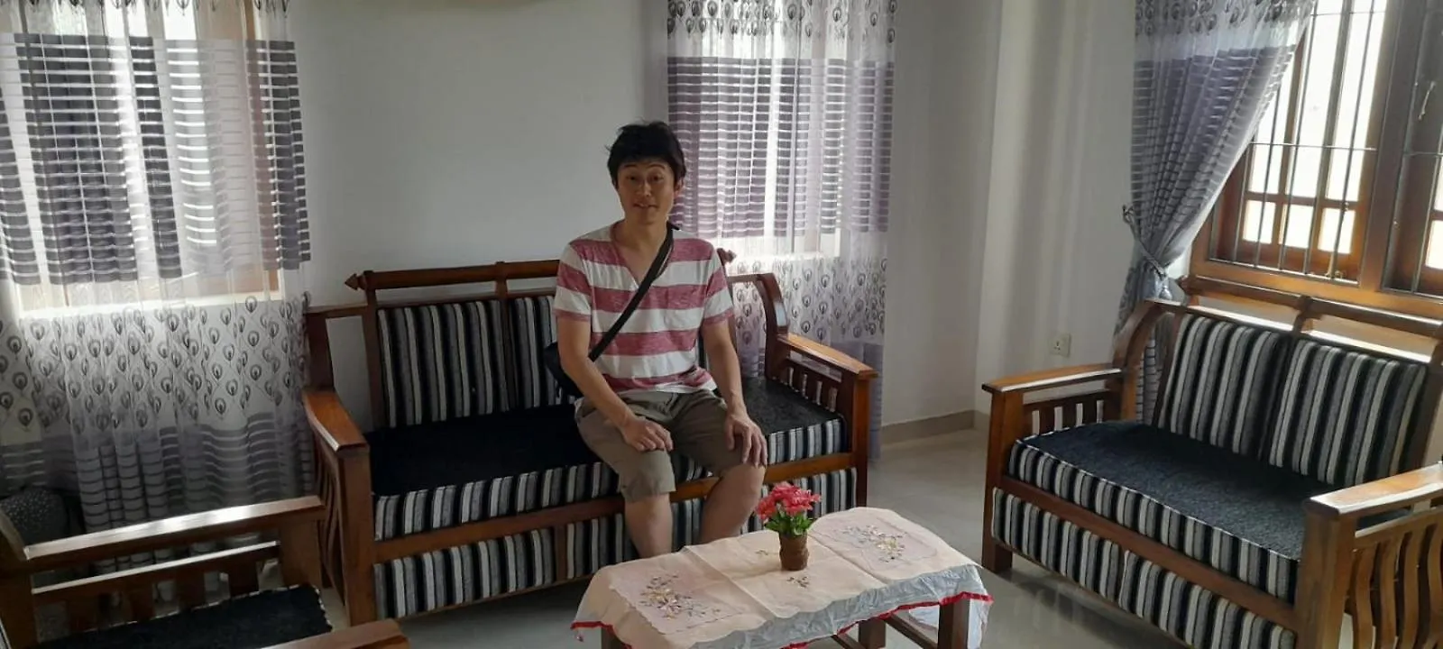 נגומבו New D R Randi Homestay סרי לנקה