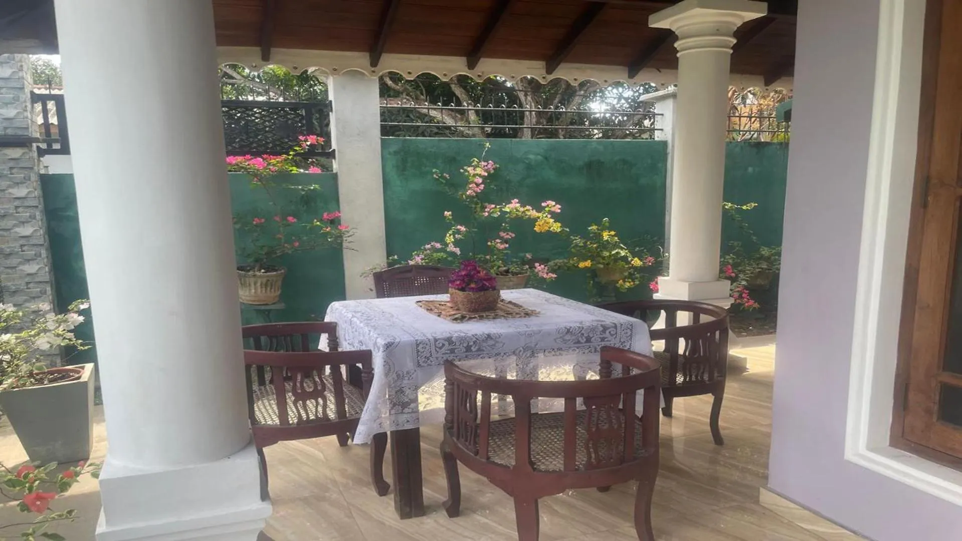 Bed & Breakfast New D R Randi Homestay Negombo Šrí Lanka